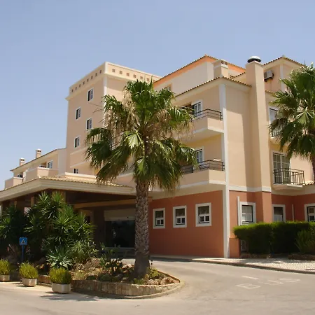 Vitors Plaza-2